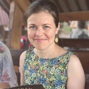 Елена Максимова
